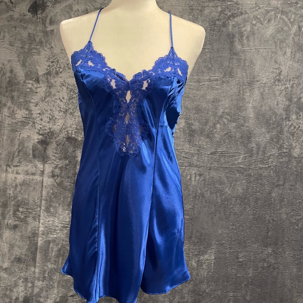 Partners Mervyns Blue Women's Size Medium Satin Sleepwear Set Camisole & Robe - Picture 2 of 16